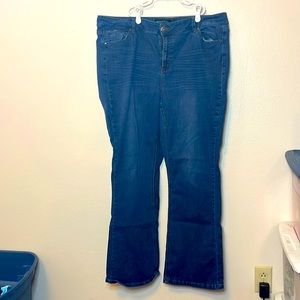 Women’s Morgan & Walker Jeans Size 20
